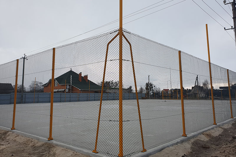 Теннисные корты под ключ в посёлке Старые Петривцы