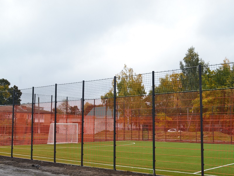 bachmach2 Будівництво футбольного поля