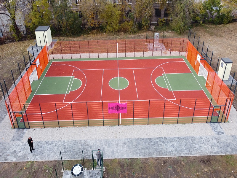 Будівництво спортивних майданчиків