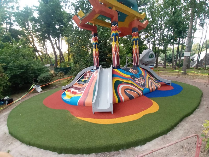 Декоративна штучна трава